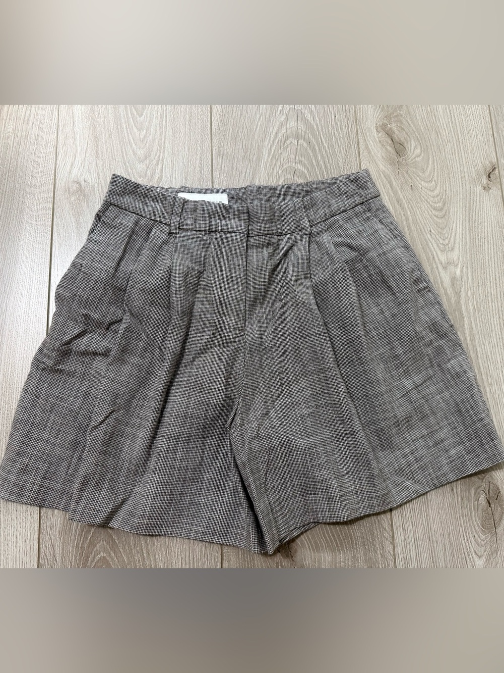 Zara High-Waist Grey Plaid Tailored Short size Small